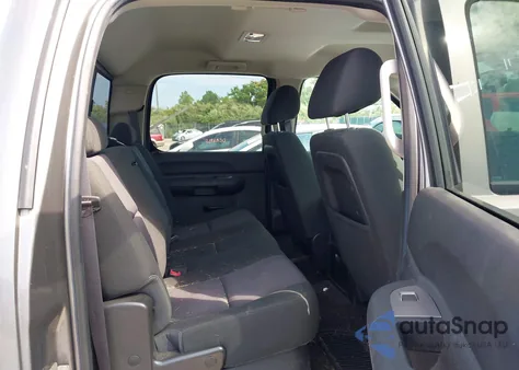 2013 Chevrolet Silverado 1500 Lt from USA, damaged, VIN 3GCPCSE01DG152204